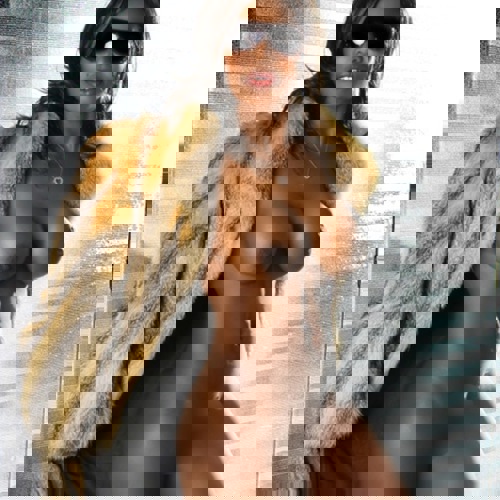 MoniexotischeLadyGANZNEU