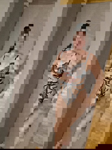 Riana152 - +4915214314289, +491521-4314289, 01521-4314289