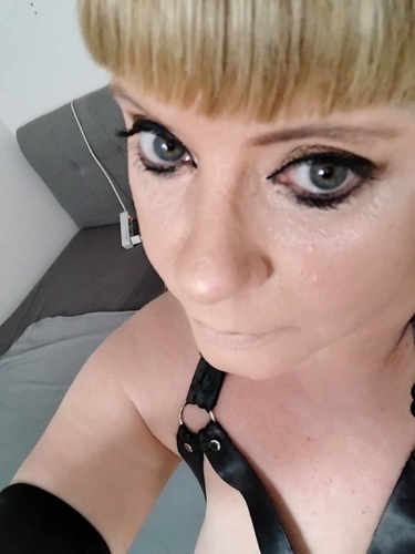 OriginaldeutscheSara100 - +4917617586570, +49176-17586570, 0176-17586570