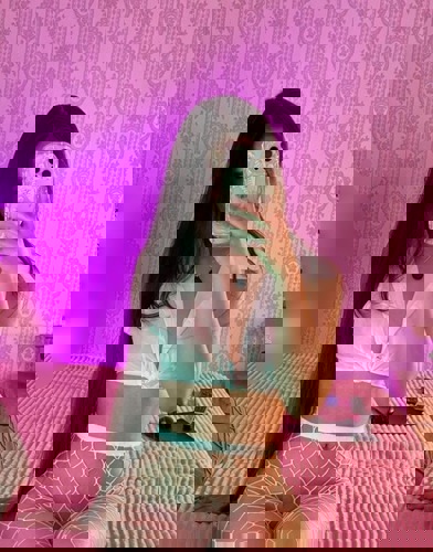 MiaNEUINDERSTADT1 - +4915758004449, +491575-8004449, 01575-8004449