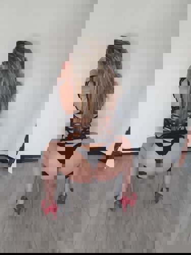 LeylaNEUINDERSTADT - +4915783716118, +491578-3716118, 01578-3716118