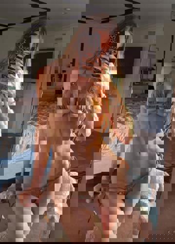 Leila75 - +33757813764, +337-57 81 37 64, 07-57-81-37-64