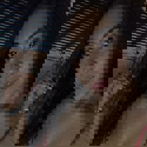 LunaNEUETelnrNURWhatsAPP