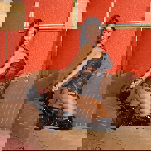 SEXYANTONELLAPARTYNEUNEU3