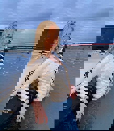 emmilia - +37258220942, +3725822-0942, 5822-0942