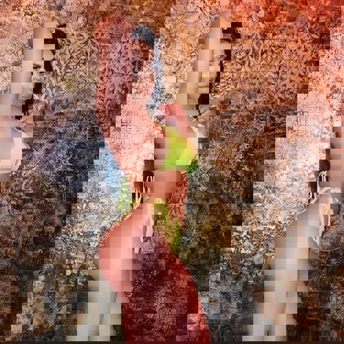 1MalKARINASquitingExpertin