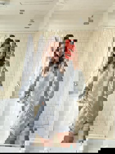 Maribella - +447435203218, +447435-203218, 07435-203218