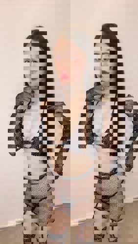 PhuongnurberWhatsAperreichbar - +4984398489995, +498439-8489995, 08439-8489995