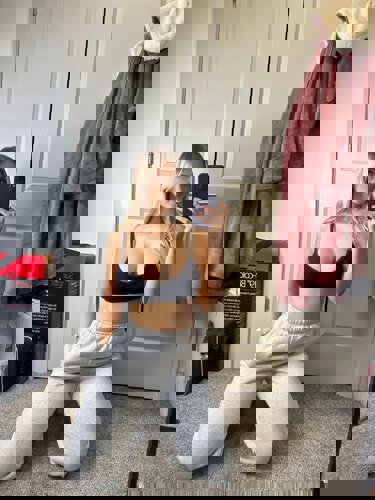 CarmeliaHortency6 - +31687205073, +316-87205073, 06-87205073