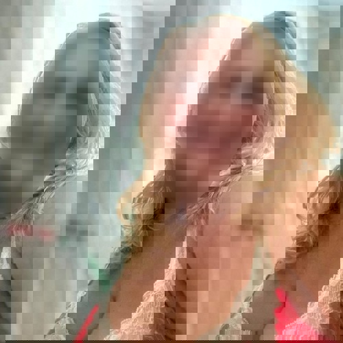 Albina1MalerfahreneLady