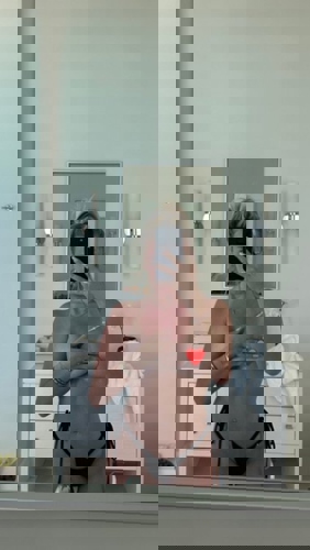 Laurivine - +447724889396, +447724-889396, 07724-889396