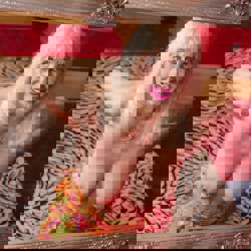 BLOWLOVENINAkeineunbekanNr1