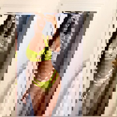 NeuTSSamantha - +4915771471872, +491577-1471872, 01577-1471872