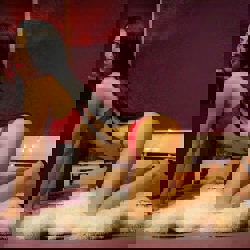 NadineAVLIEBHABERINGANZNEU