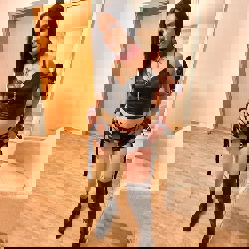 LadySofiaDominant100Real1