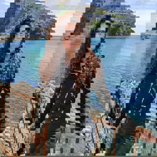 MELEK22JHOTMEGASCHARF1