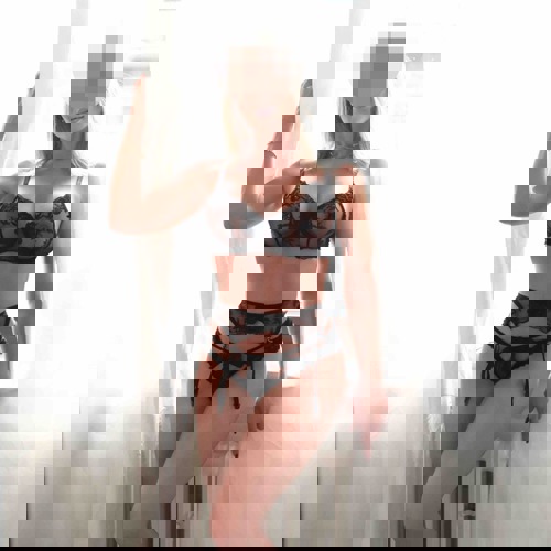 JulianurnochbisSamstagbesuchbar - +491636877424, +49163-6877424, 0163-6877424