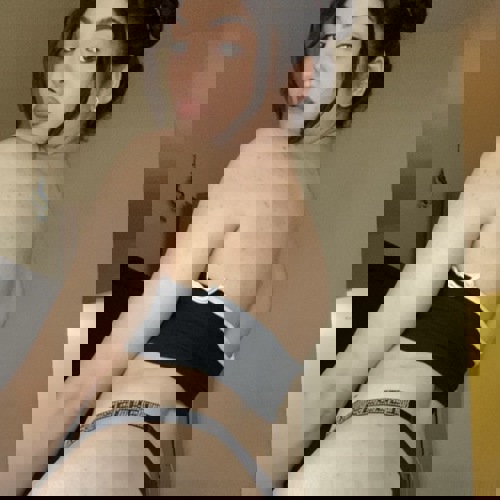 ChloeampZoeParty - +4915214127394, +491521-4127394, 01521-4127394