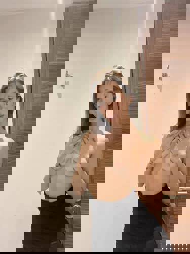 Andra749 - +33749488665, +337-49 48 86 65, 07-49-48-86-65