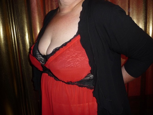 AufgeschlosseneKurvenladyKatrin5 - +4917621298400, +49176-21298400, 0176-21298400