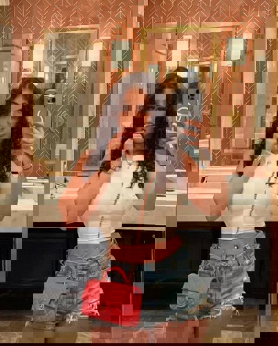 Linda90 - +2349094566596, +234909-456 6596, 0909-456-6596