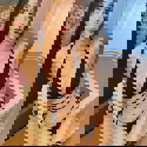 TinaNurWhatsAppkontaktieren