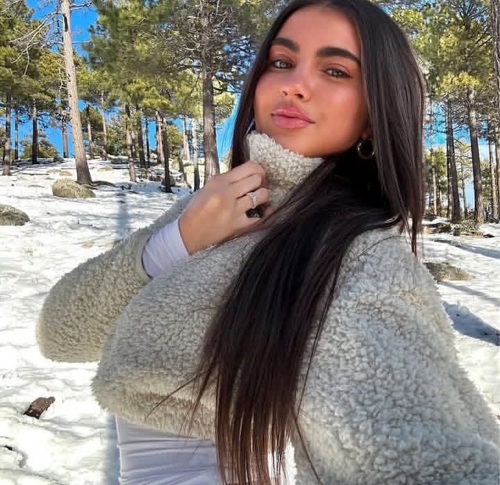 Yelanie - +33757755887, +337-57 75 58 87, 07-57-75-58-87