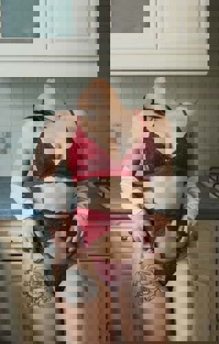 Suzanne - +4915204609188, +491520-4609188, 01520-4609188