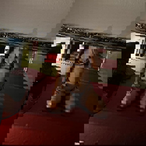 DEUTSCHEStudentindaserstemalbesu