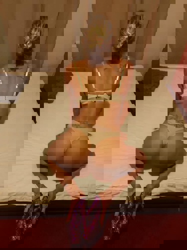 ArianaPartyQueen18 - +4915215281403, +491521-5281403, 01521-5281403