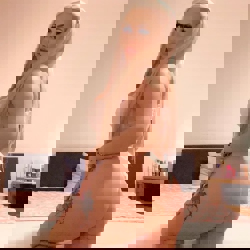 KleineCeline140mPartyFrauBisSoDA