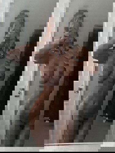 LeilaSd - +420739525032, +420739-525 032, 739-525-032