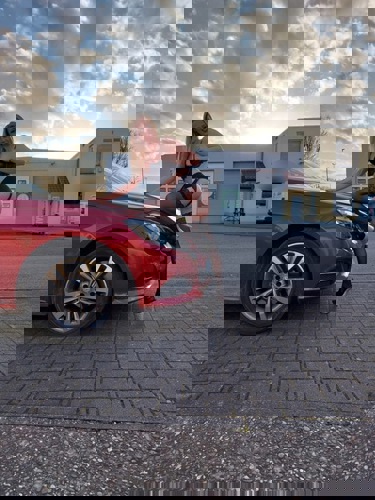 SeSarahausUngarnAVExpertin1 - +4915904703255, +491590-4703255, 01590-4703255