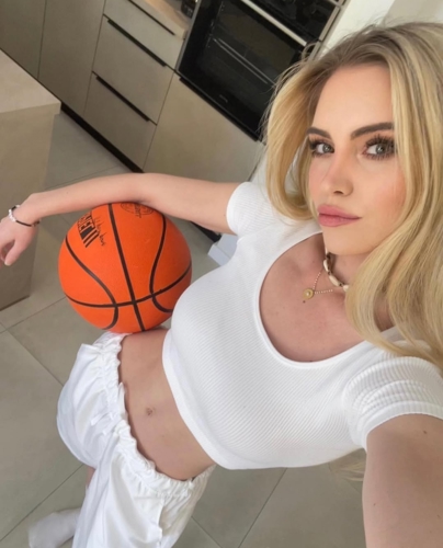 CARLYN - +33745730522, +337-45 73 05 22, 07-45-73-05-22