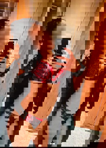 SudeNEUINDERSTADT - +4915775576600, +491577-5576600, 01577-5576600