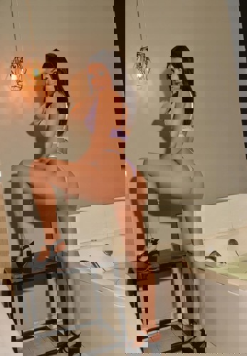 Latinka - +4915214200907, +491521-4200907, 01521-4200907