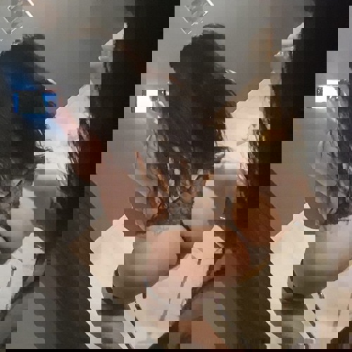 HotSarahmitXXXLTiten