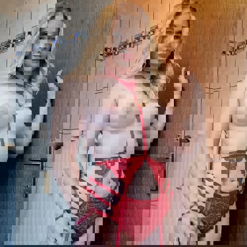 Yrina100Originalfotos