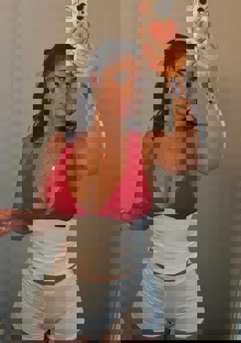 Linda90 - +2349094566596, +234909-456 6596, 0909-456-6596