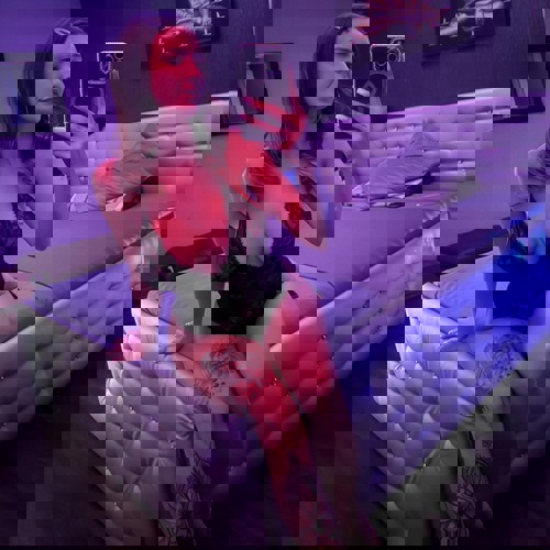 Piaauch3ermitFreundinmglich