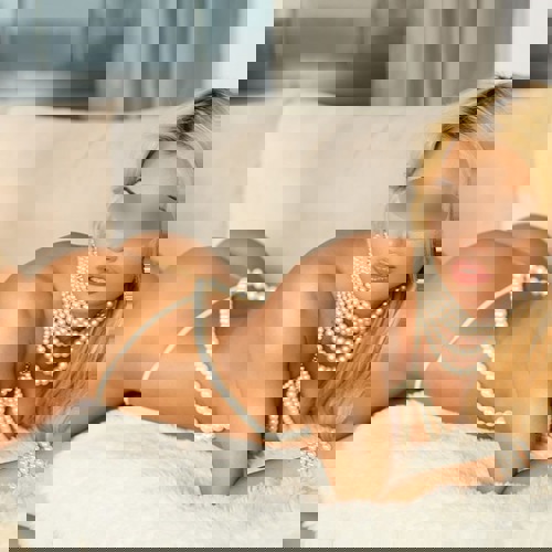 PamelaMohantybesuchbarampEscort1