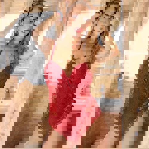 LuanareifeFrauAVTOPANGEBOTHausGa