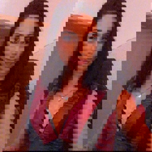 VanessaNURHAUSbzwHOTELBESUCHE