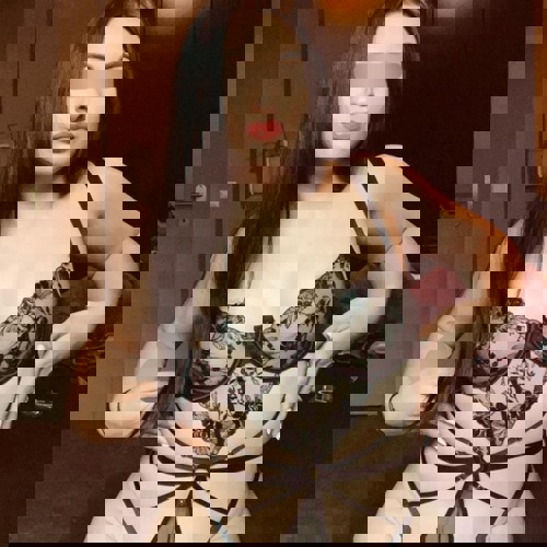 MiraSkinnyNurWhatsApp