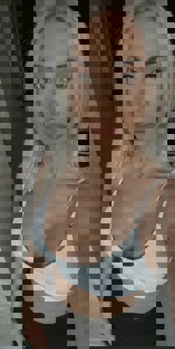 Ariana15212 - +4915212202025, +491521-2202025, 01521-2202025