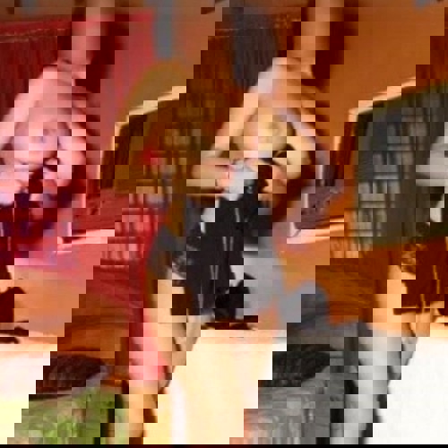 TANIAMEGASCHMUSEBUSEN