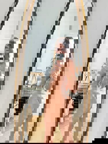 Yvonne75 - +33756858227, +337-56 85 82 27, 07-56-85-82-27