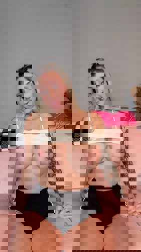 Seluna - +447861392489, +447861-392489, 07861-392489