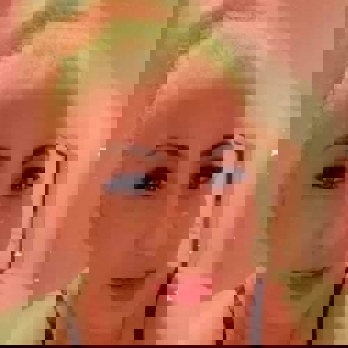 ChaterinafrVielesoffen