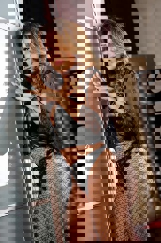 LauraHeieLatina157 - +4915777988272, +491577-7988272, 01577-7988272